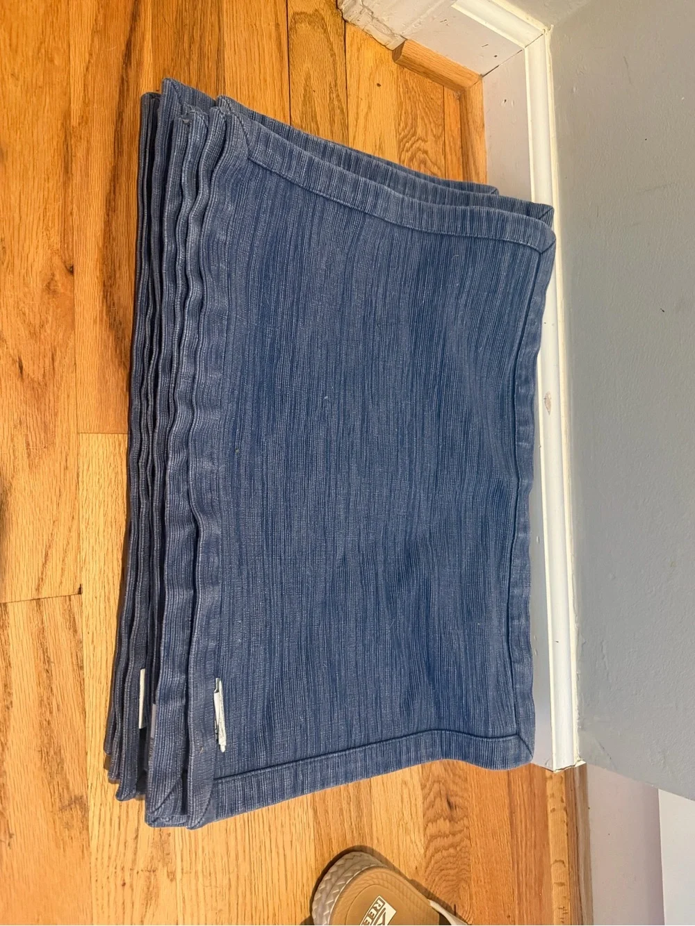 Crate & Barrel Smoky Blue Grasscloth Placemats – Set of 12